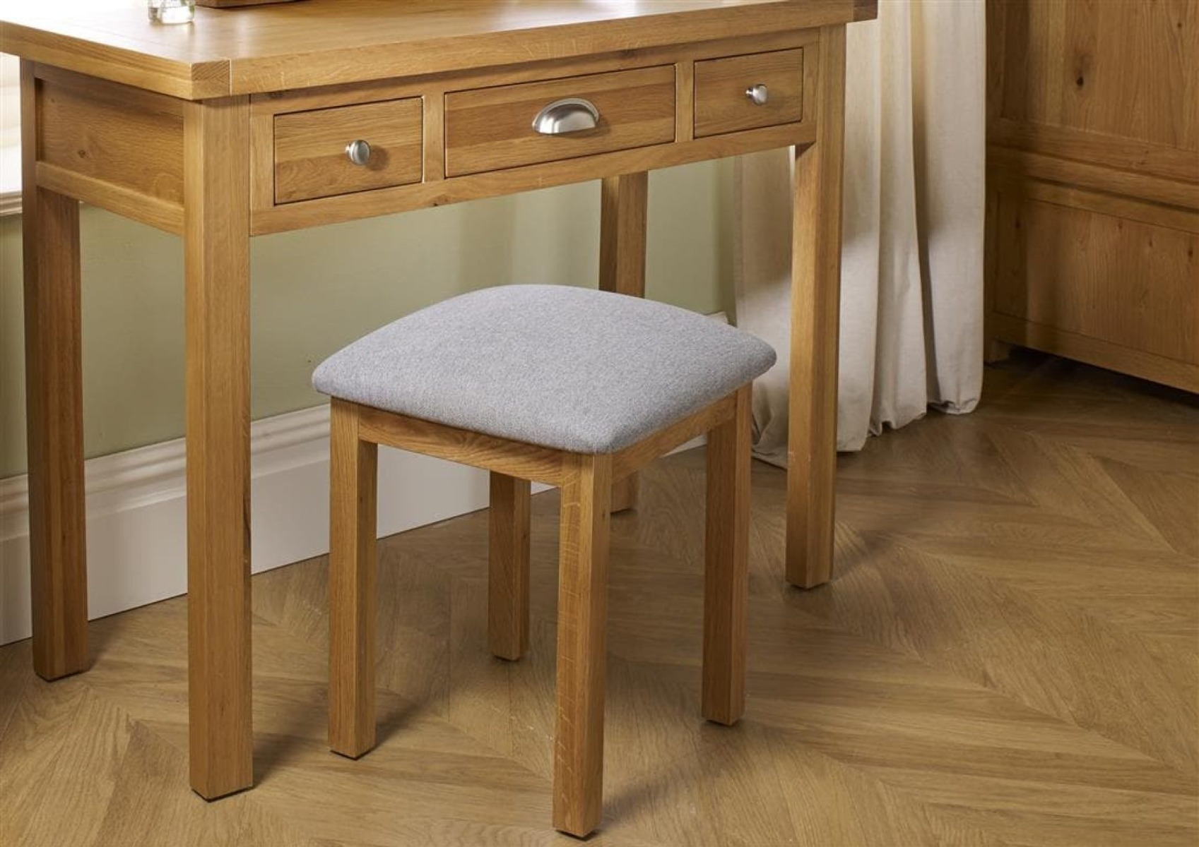 Andorra Stool