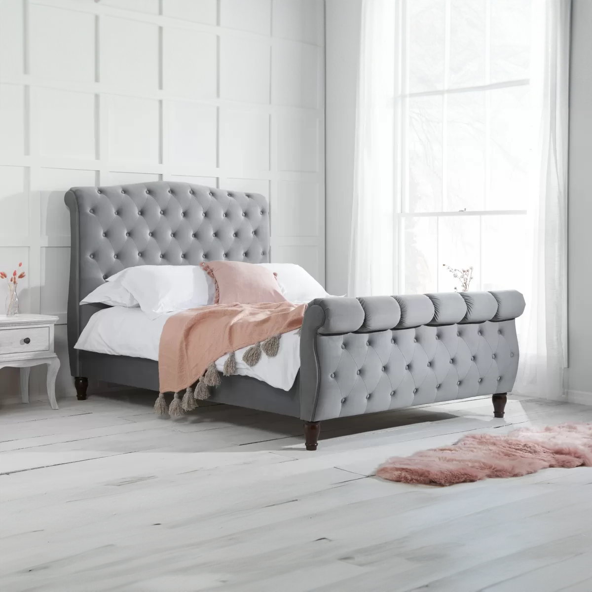 Countess Fabric Frame