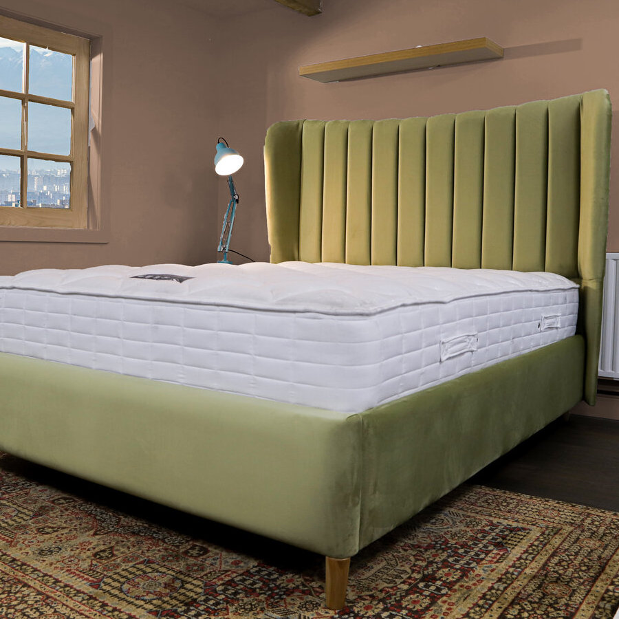 Madeleine Handmade Bed