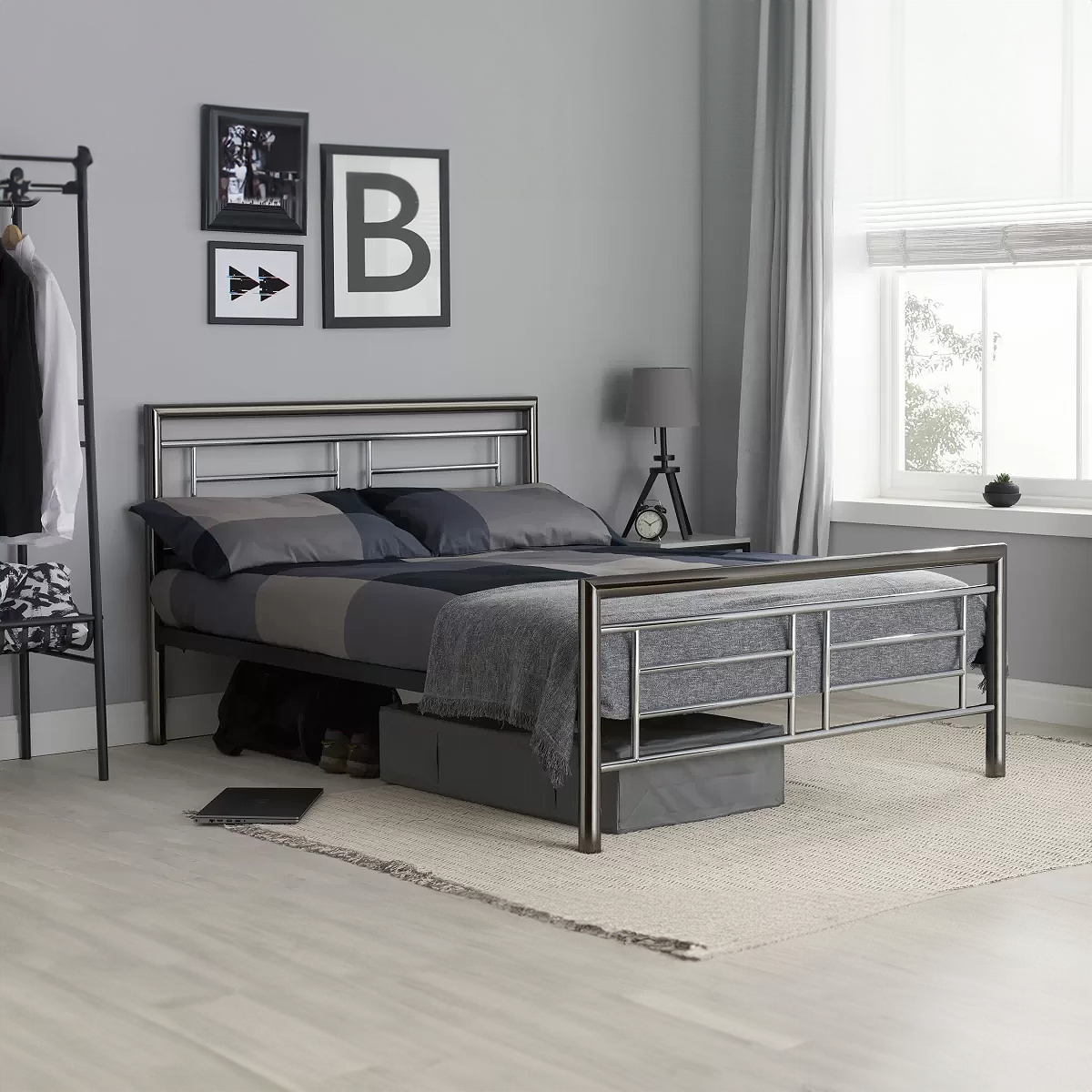 Virginia Metal Frame