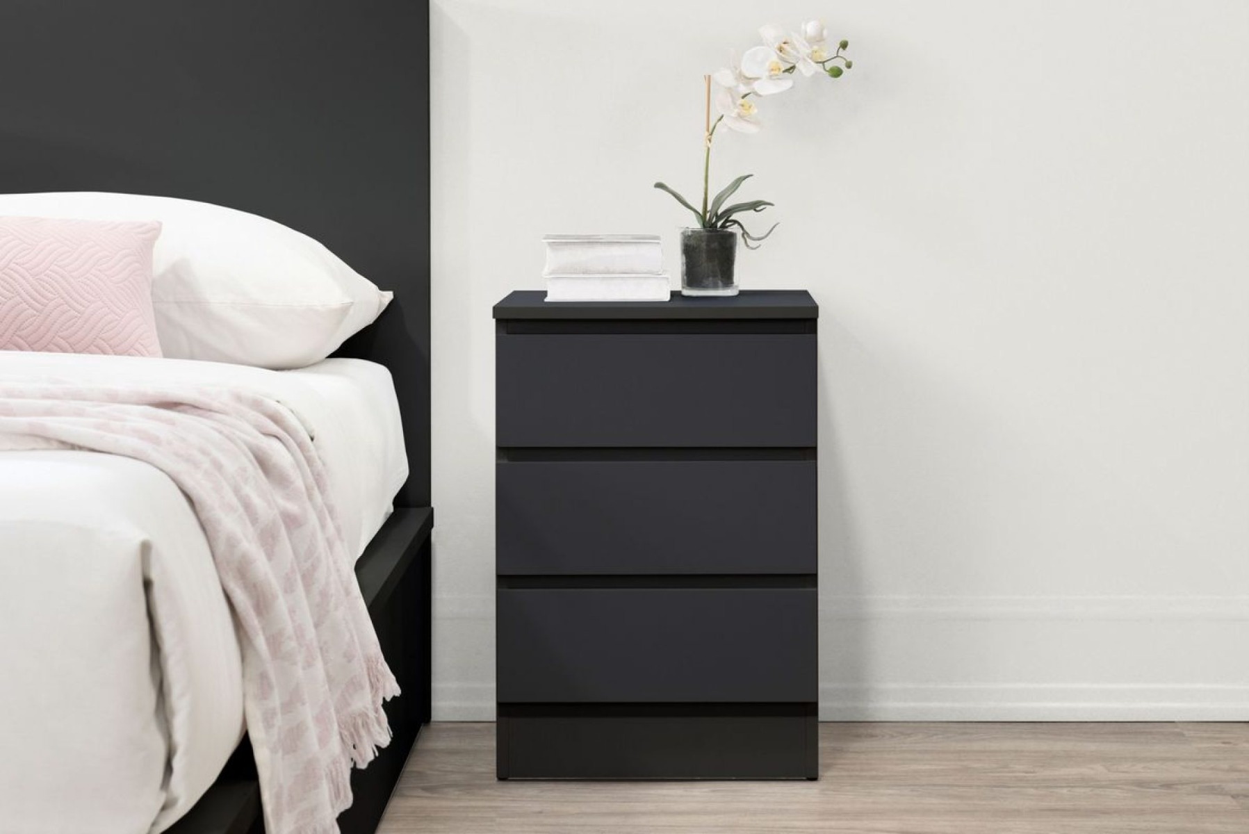 Norway 3 Drawer Bedside Black