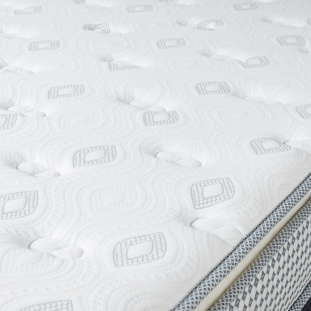 Platinum Pocket Pillow Top Mattress