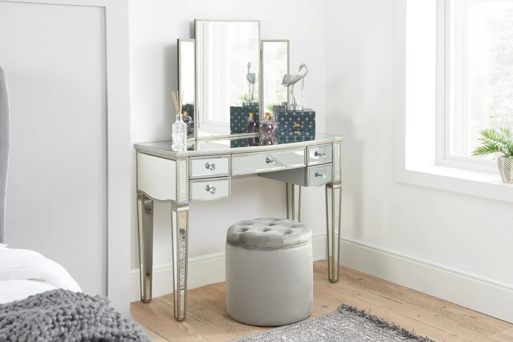 grey mirrored dressing table Tuscany 5 Drawer Silver grey