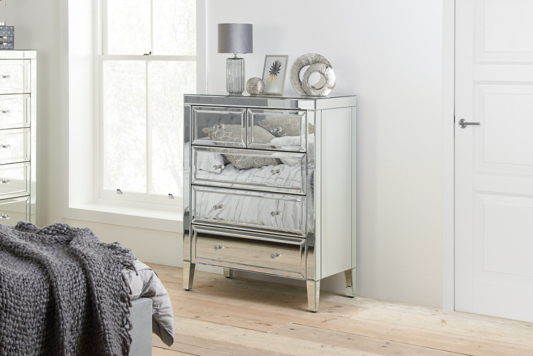 Marbella 3 & 2 Chest