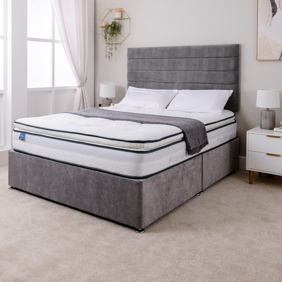 Silentnight Westminster UltraGel Miracoil Pillowtop Divan Set